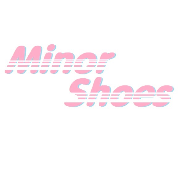 Like To Bookmark My Closet! - Picture 3 of 4